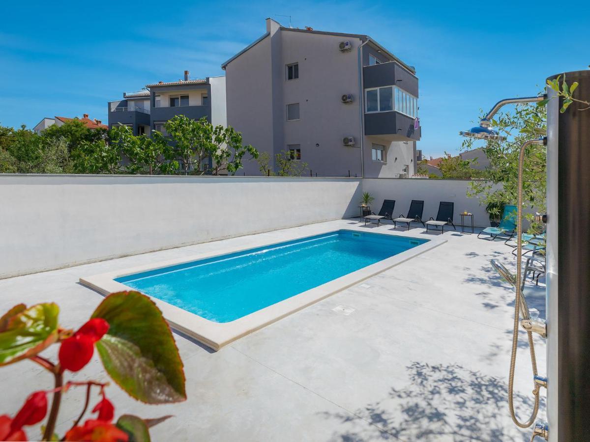 Apartment Laura By Interhome Pula Exterior photo